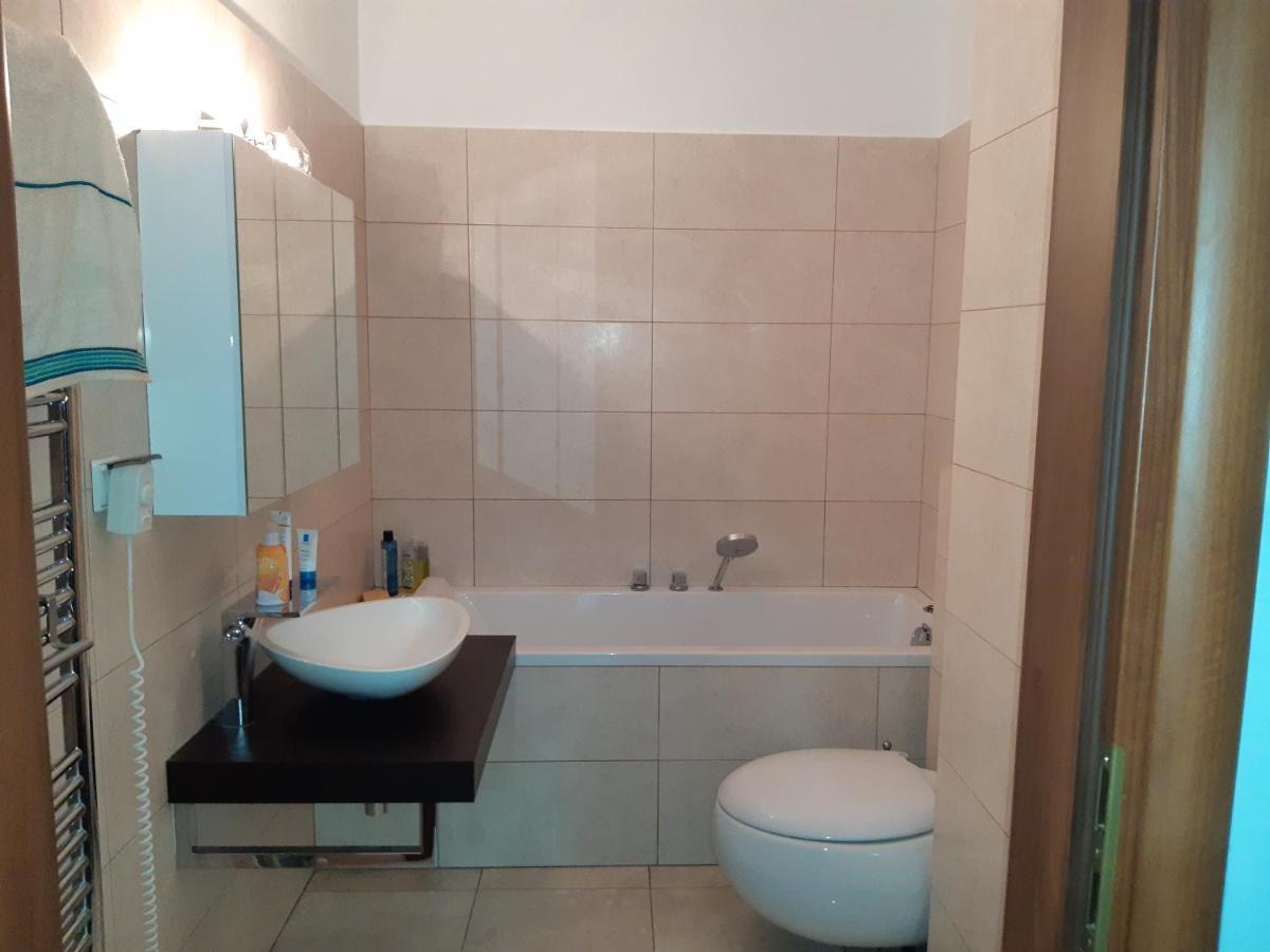 Wspólna 50 Centrum Warszawa Zewnętrze zdjęcie
